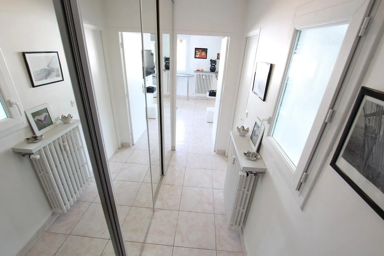 Le Colony Apartment Cannes 0*,  France